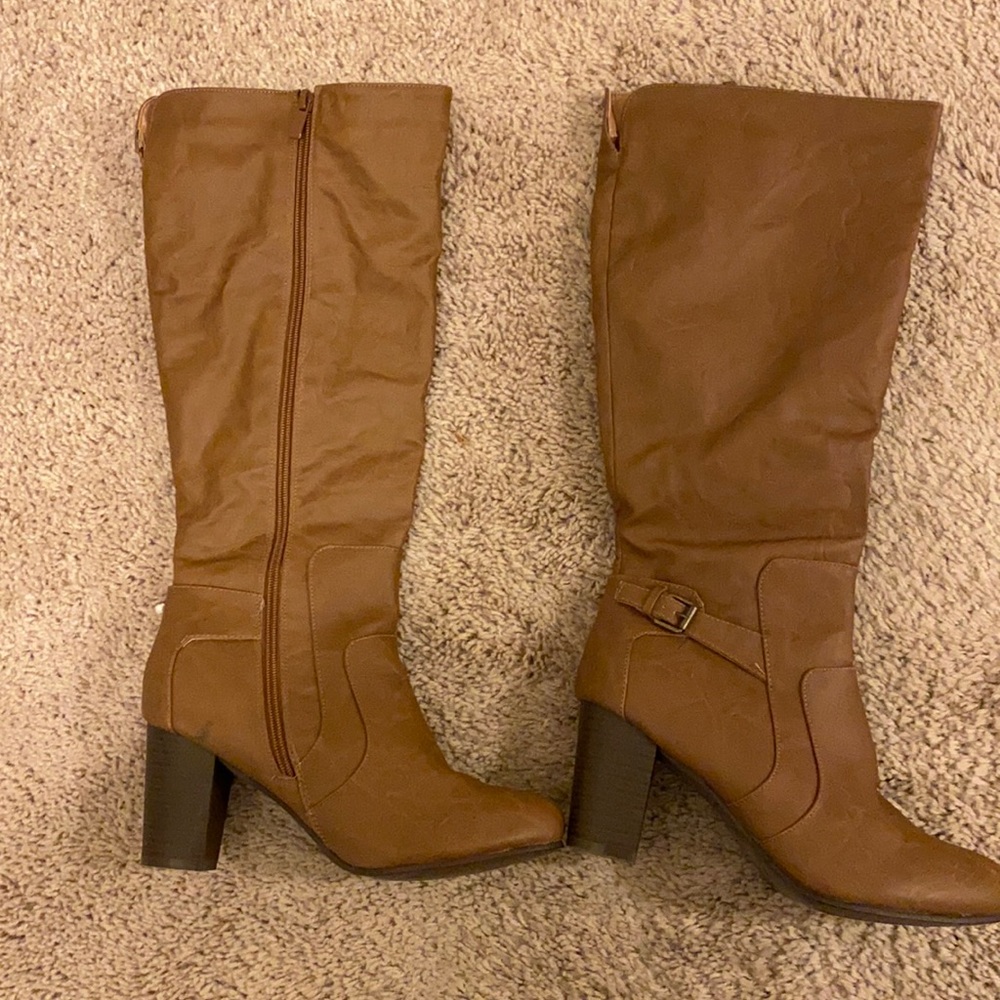 JC boots size 8.5